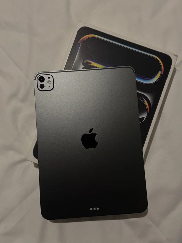 iPad Pro 11” M5 256 GB Wi-Fi + Apple Pencil Pro, AppleCare+ | FINN