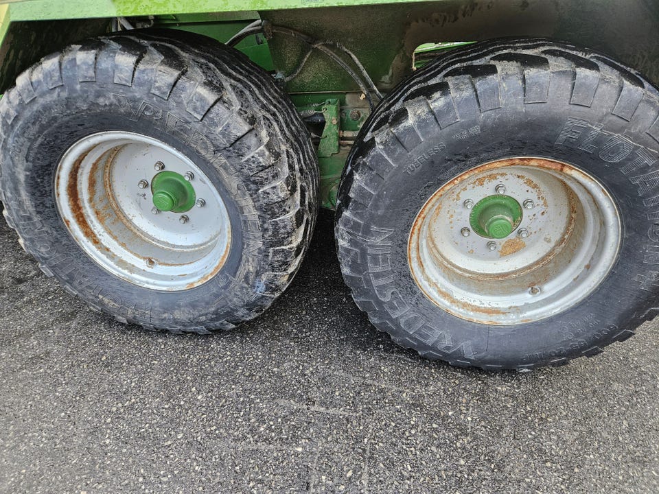 Krone Combipack 1500 variabel rundballepresse 2012 – bilde 8 av 9