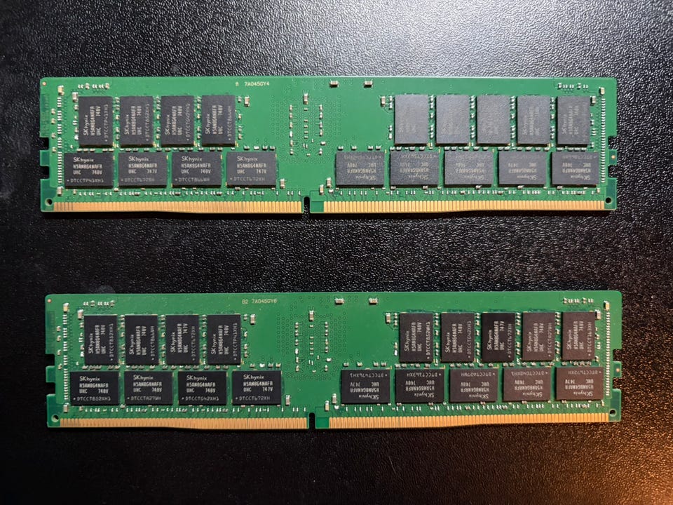 食事担当 Skhynix 64GB DDR4 PC4-2400 RDIMM SK Hynix / Lenovo 64GB DDR4-2400 ECC RDIMM (2x32GB) | FINN-torget