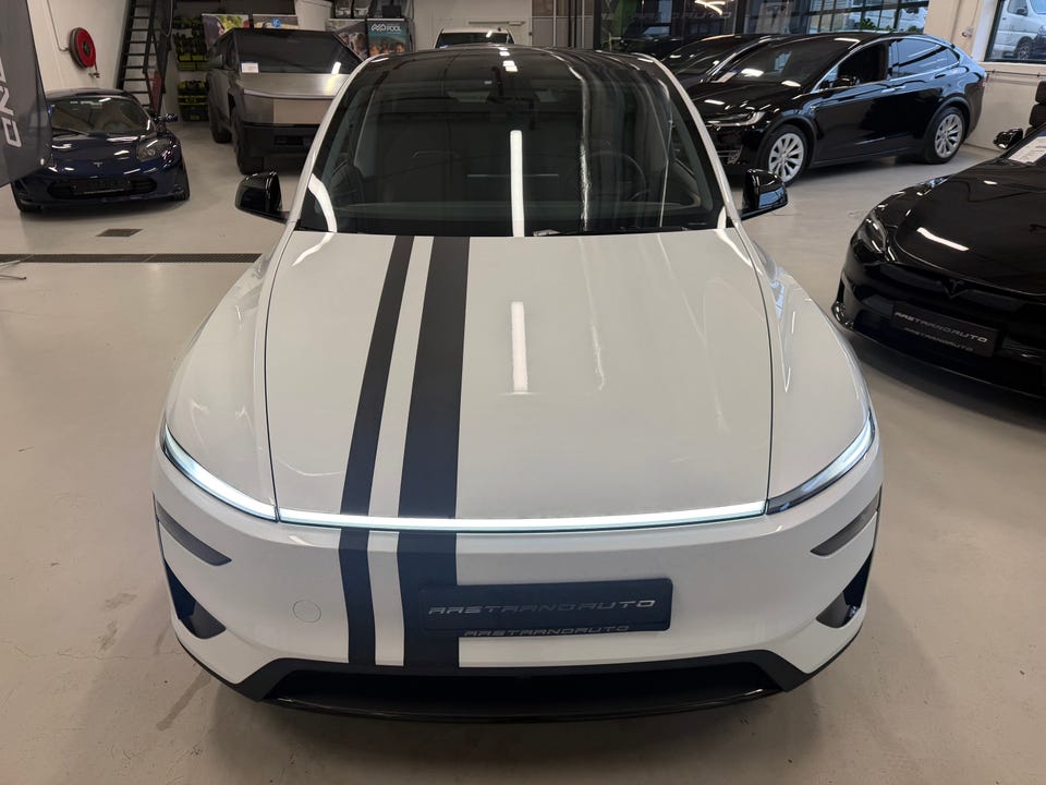 Tesla Model Y 2026 Hvit – bilde 5 – brukt Tesla hos Aastrand Auto Stavanger