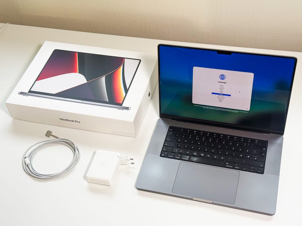 Macbook Pro M1 MAX 16