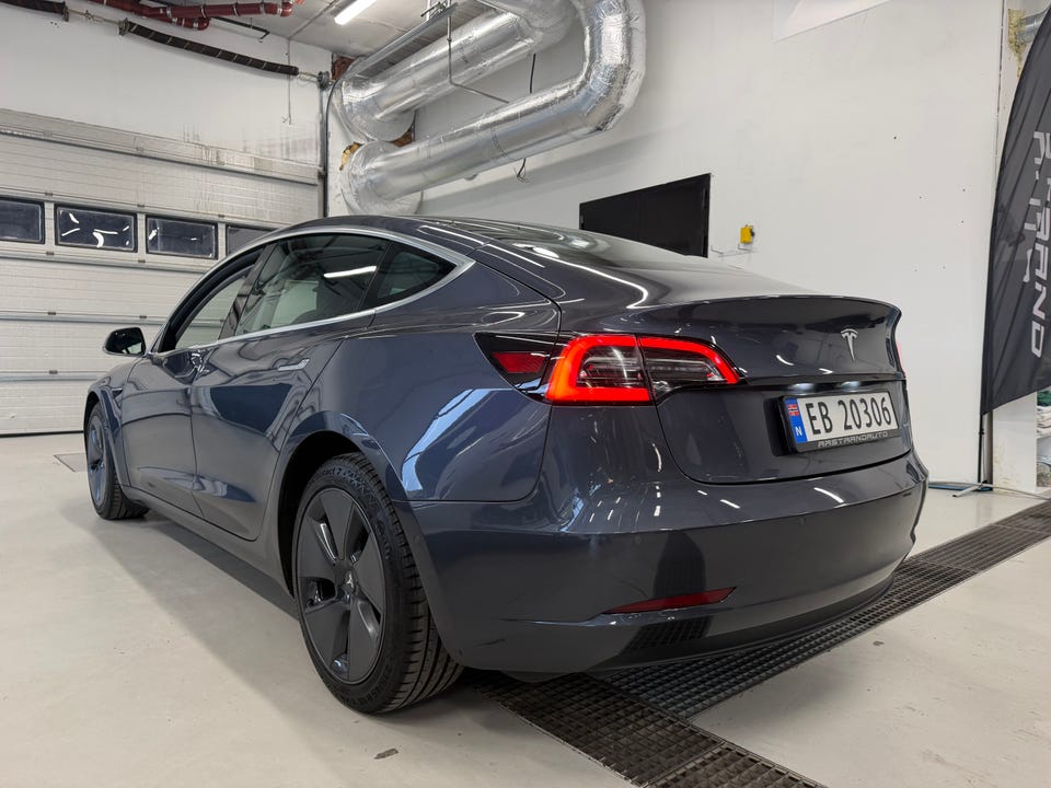 Tesla Model 3 2020 Grå – bilde 6 – brukt Tesla hos Aastrand Auto Stavanger
