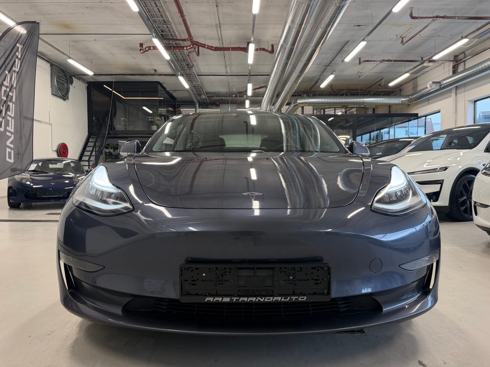 Tesla Model 3 2020 Grå – bilde 4 – brukt Tesla hos Aastrand Auto Stavanger