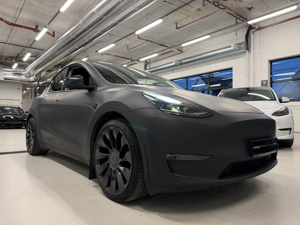 Tesla Model Y 2022 Svart – bilde 7 – brukt Tesla hos Aastrand Auto Stavanger
