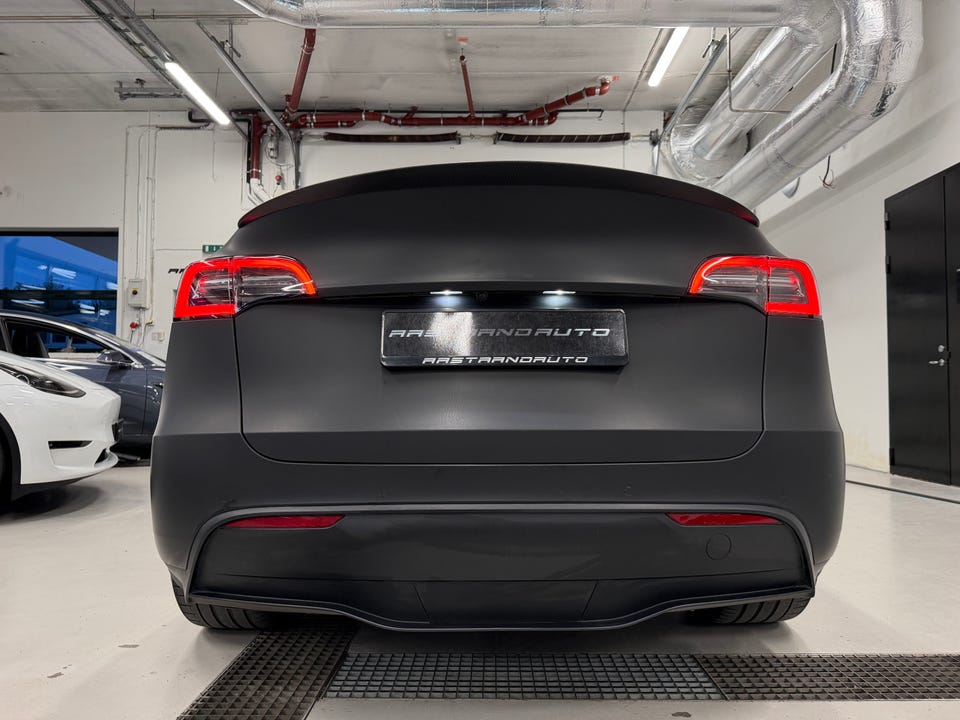 Tesla Model Y 2022 Svart – bilde 6 – brukt Tesla hos Aastrand Auto Stavanger