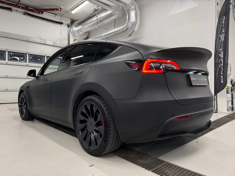 Tesla Model Y 2022 Svart – bilde 5 – brukt Tesla hos Aastrand Auto Stavanger