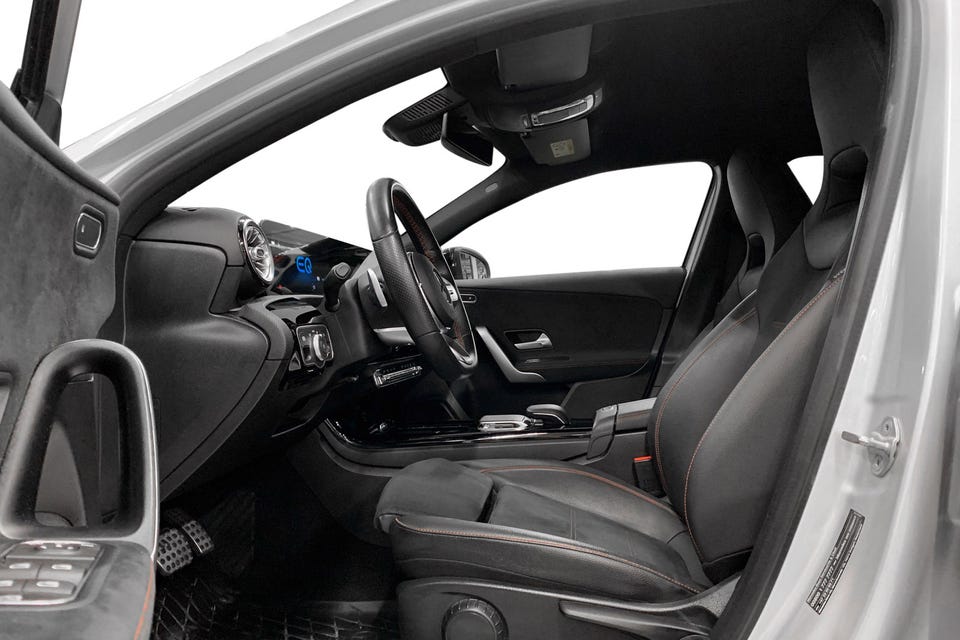 Alcantara / delskinn