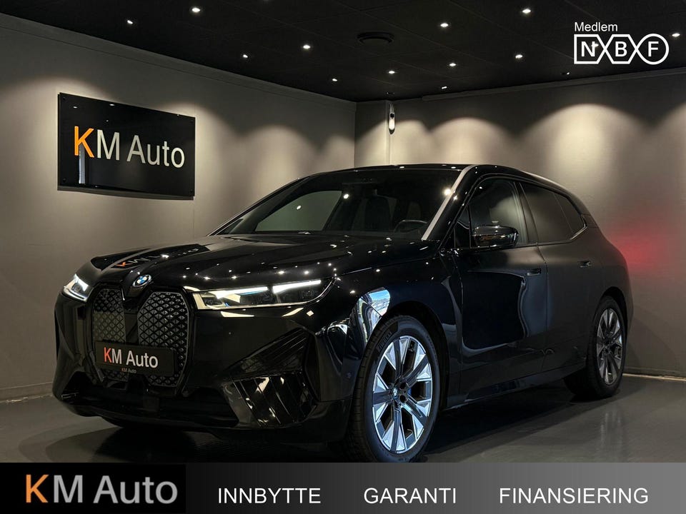 BMW iX