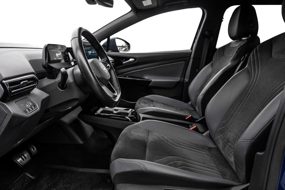 Delskinn/Alcantara interiør