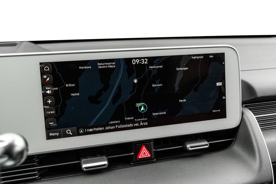 Integrert navigasjon i tillegg til Apple Carplay og Android Auto.
