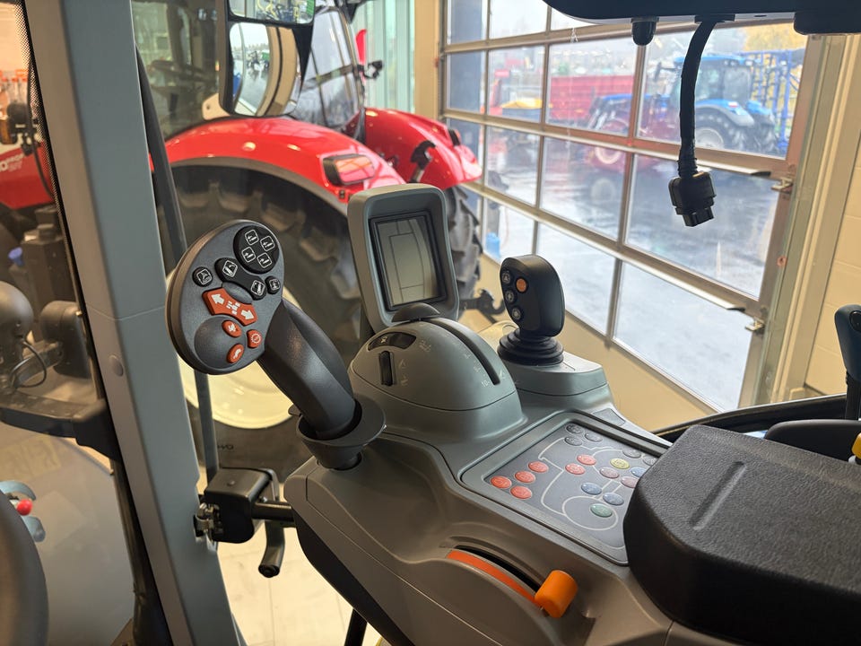 New Holland T5 120 DC 2026 – bilde 10 av 11