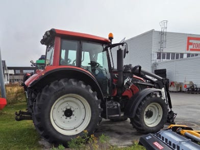 Valtra N142 2010 – bilde 11 av 14
