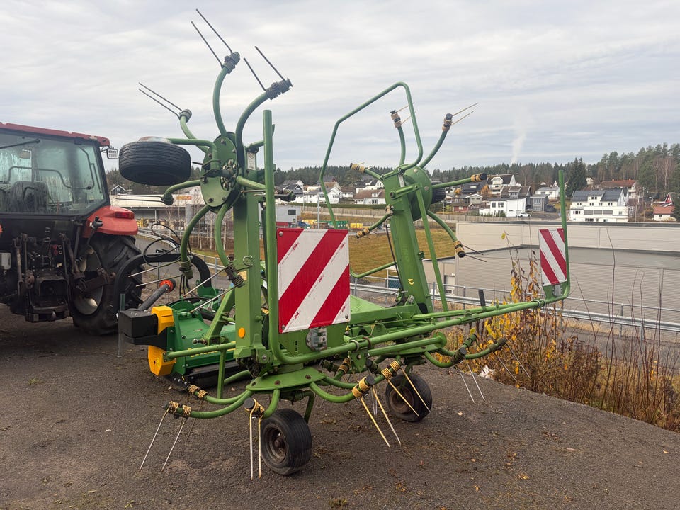 Krone KW 5.52 sprederive – godt vedlikeholdt 2014 – bilde 4 av 4