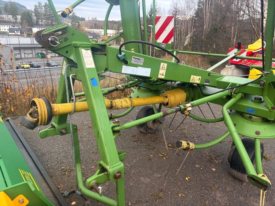 Krone KW 5.52 sprederive – godt vedlikeholdt 2014 – bilde 3 av 4