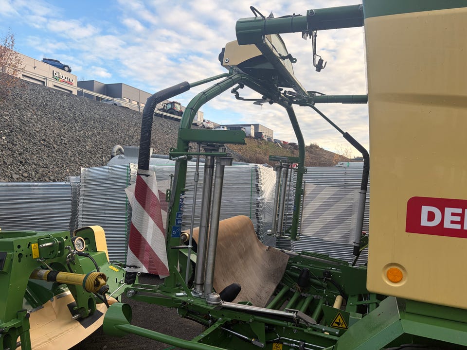 Krone Comprima CF 155 XC Demomaskin! 2025 – bilde 5 av 9