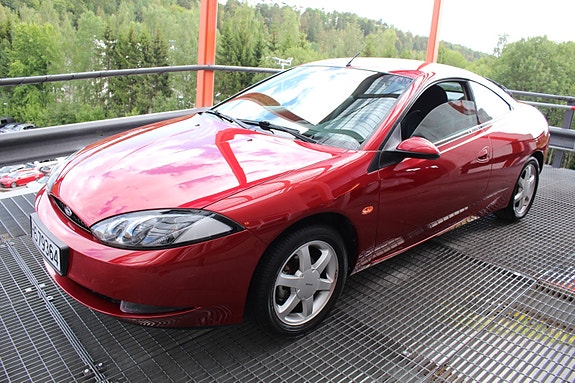 Ford Cougar 17 of 30