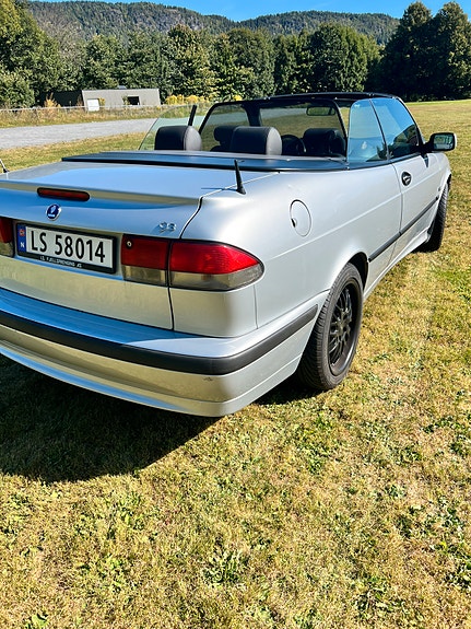 Saab 9-3 4 of 11