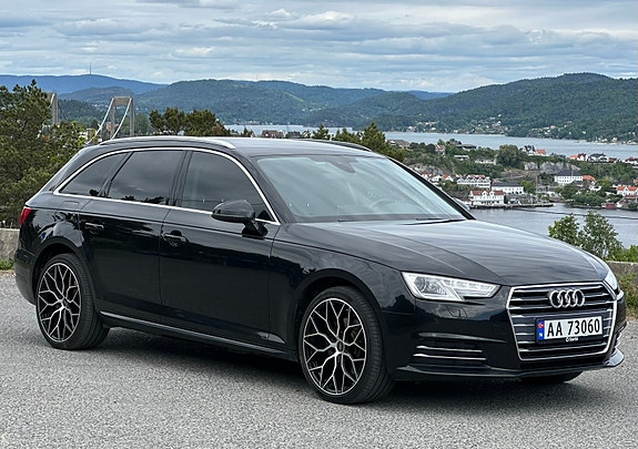 Audi A4 11 of 25