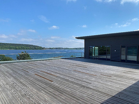 Rooftop available area for Onyx