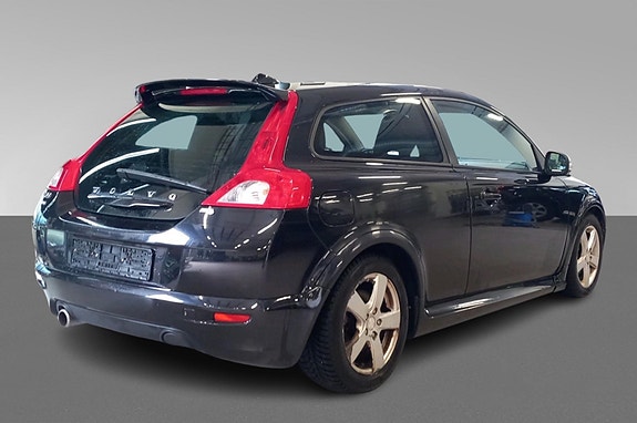 Volvo C30 6 of 24