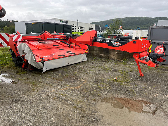 Kuhn 3560 TDL Senterslåmaskin 2016, kr 169 000,-