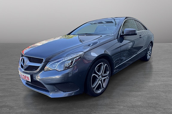 Mercedes-Benz E200 2 of 15