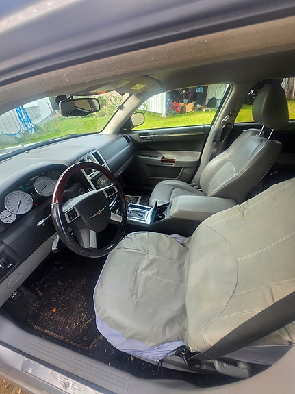Chrysler 300C 17 of 30