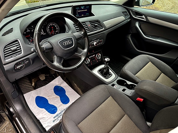 Audi Q3 24 of 30