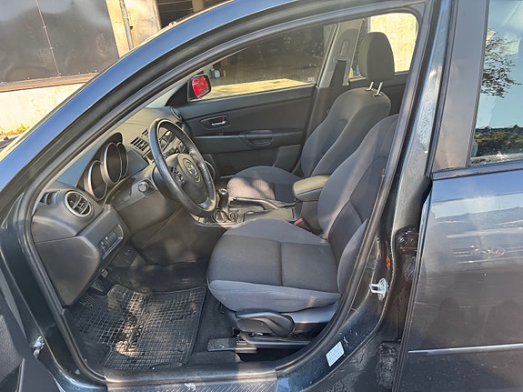Mazda 3 10 of 22