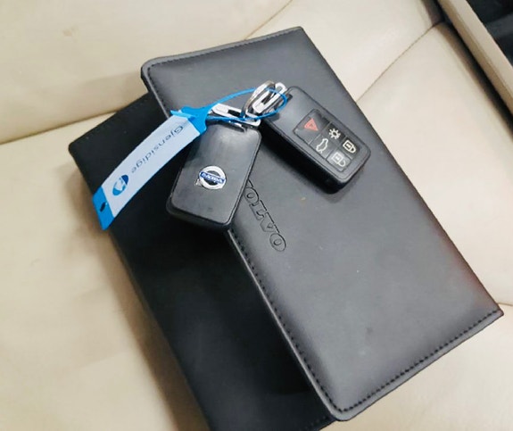 Volvo XC60 12 of 14