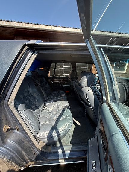 Chrysler New Yorker 11 of 23