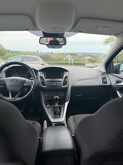 Ford Focus 16 of 23