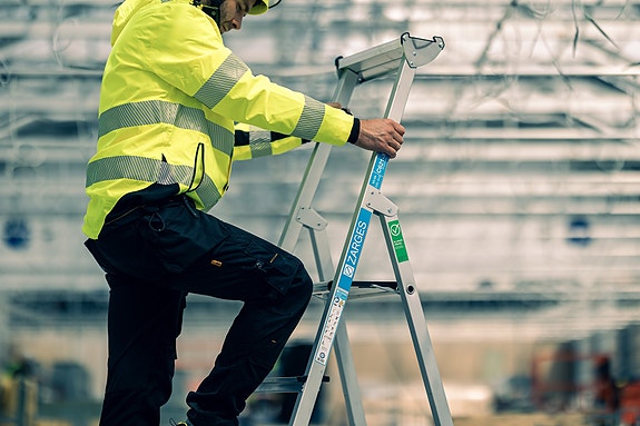 Grove Knutsen & Co AS