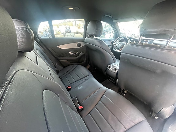 Mercedes-Benz GLC350 e 11 of 12