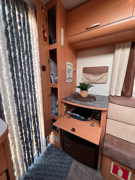 Adria Altea 432PX 17 of 19