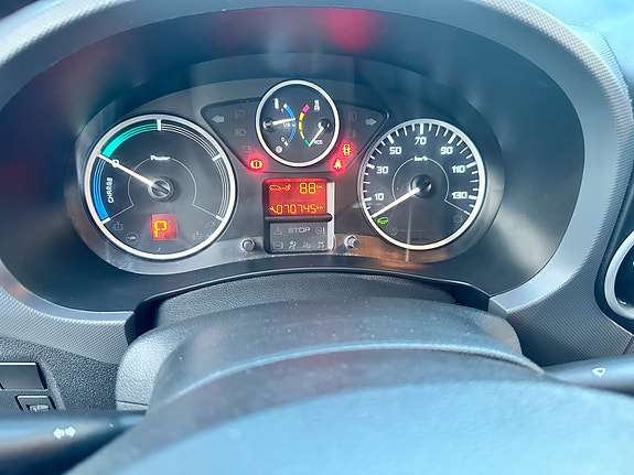 Citroen Berlingo Electrique 15 of 18