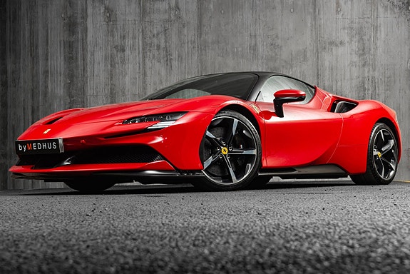 Ferrari SF90 Stradale 20 of 30