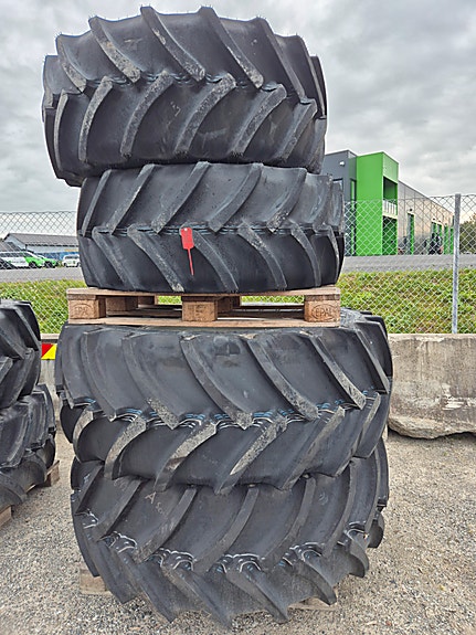 Mitas hjulsett for Valtra / MF