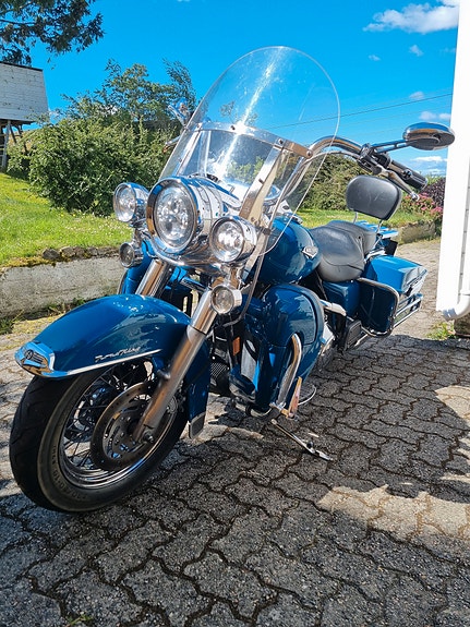 Harley-Davidson Road King 8 of 10