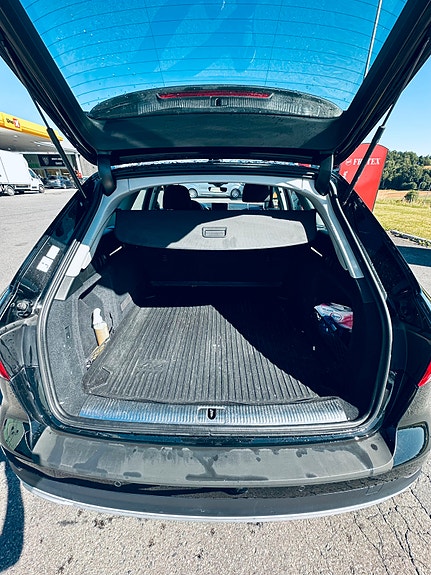 Audi A4 allroad 8 of 16