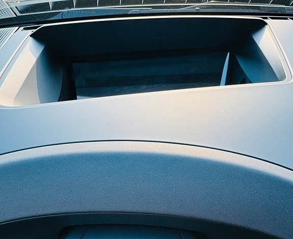 Porsche Macan 16 of 30