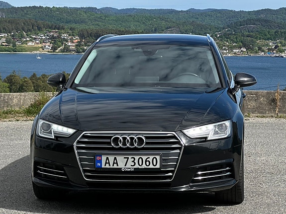 Audi A4 4 of 25