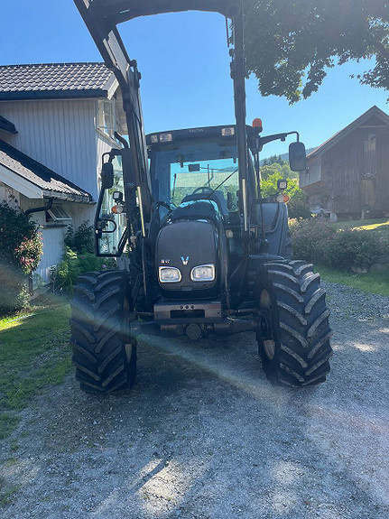 Valtra N92 2010, kr 429 000,-