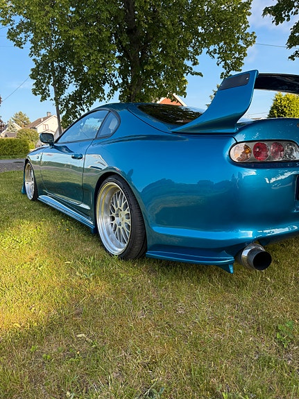 Toyota Supra 12 of 19