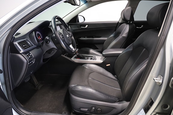 Kia Optima 6 of 11