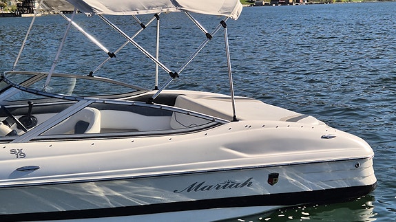 Mariah 19 SX bowrider,  diesel 1,7 5 of 5
