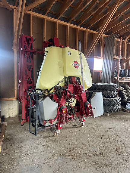 Hardi Mega 1200 - 15m med fronttank