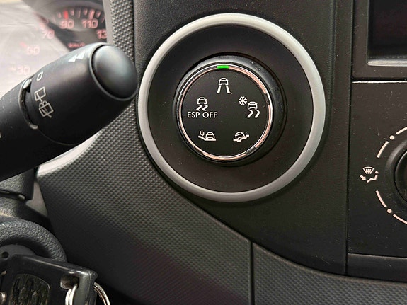 Peugeot Partner 19 of 27