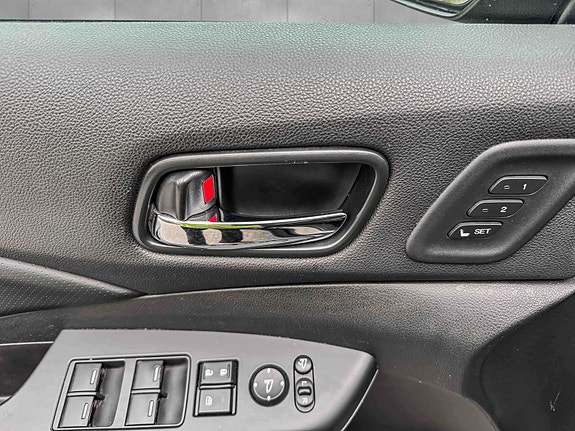 Honda CR-V 14 of 16