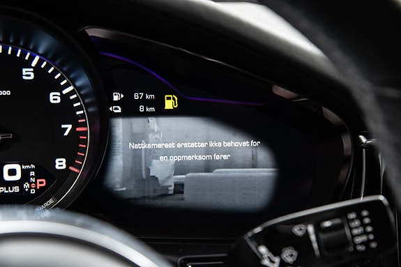 Porsche Panamera 20 of 30